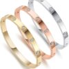 Pulsera estilo cartier fabricada en acero inoxidable